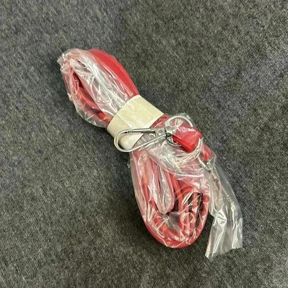 Small, red, Badley Mischka with pear handle also with shoulder strap. - Picture 4 of 10